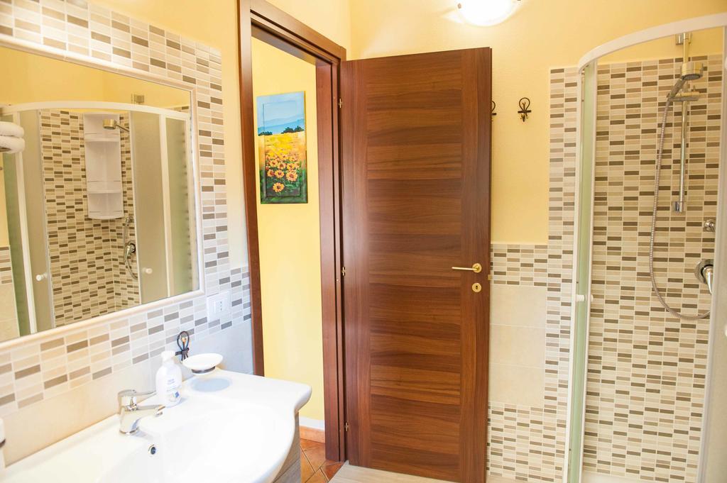 B&B Da Sabrina San Teodoro  Rom bilde